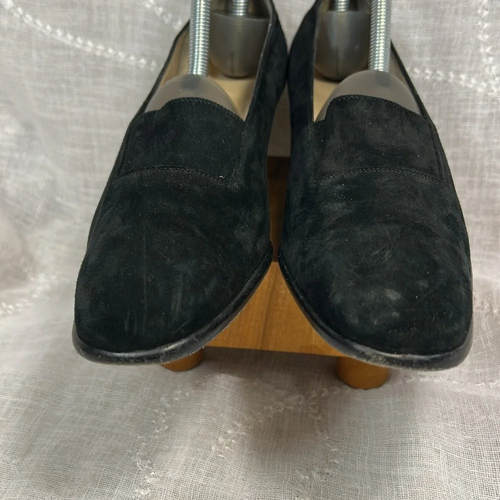 Salvatore Ferragamo suede leather made in Italy heeled shoes stamped sz 7
